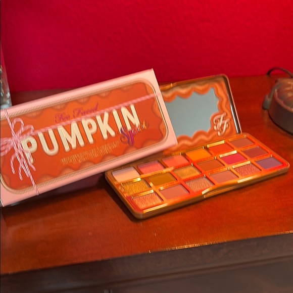 Too Faced Other - Too Faced Pumpkin Spice Eyeshadow Collection